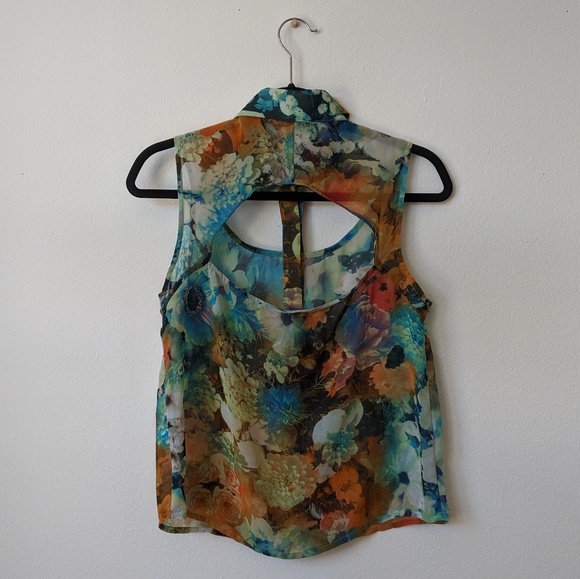 Cotton Candy Cut-Out Blouse - Picture 3 of 4